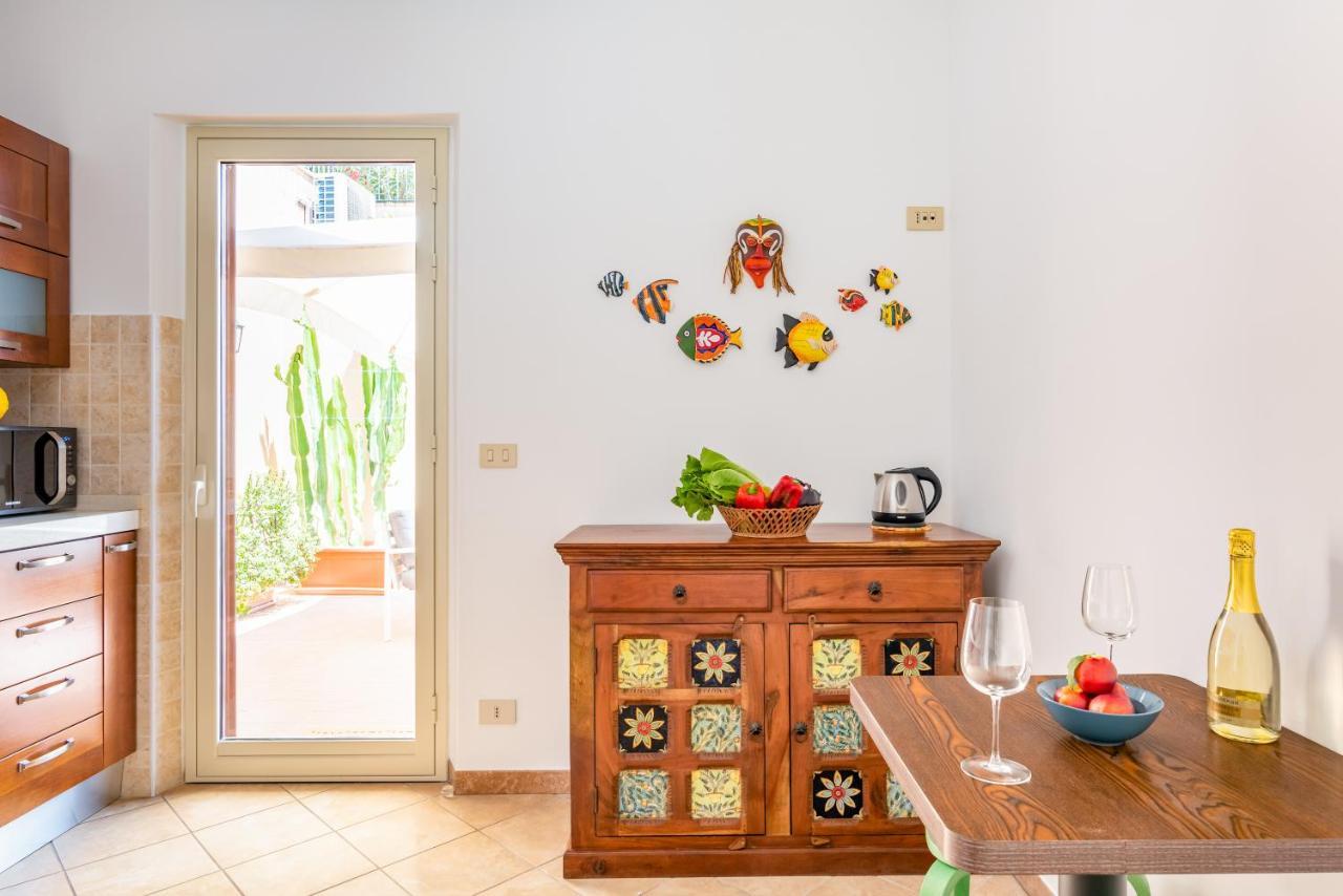 Taormina Panoramic Apartment With Parking Екстериор снимка